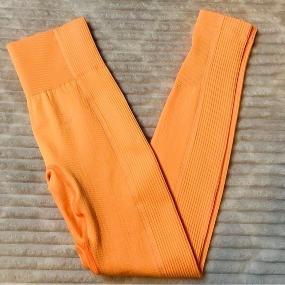 Gymshark Neon Orange Ultra Seamless High Waisted Leggings Women’s size XS 0 2